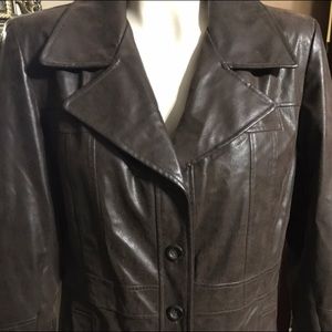 Dress barn women’s Lg faux leather jacket